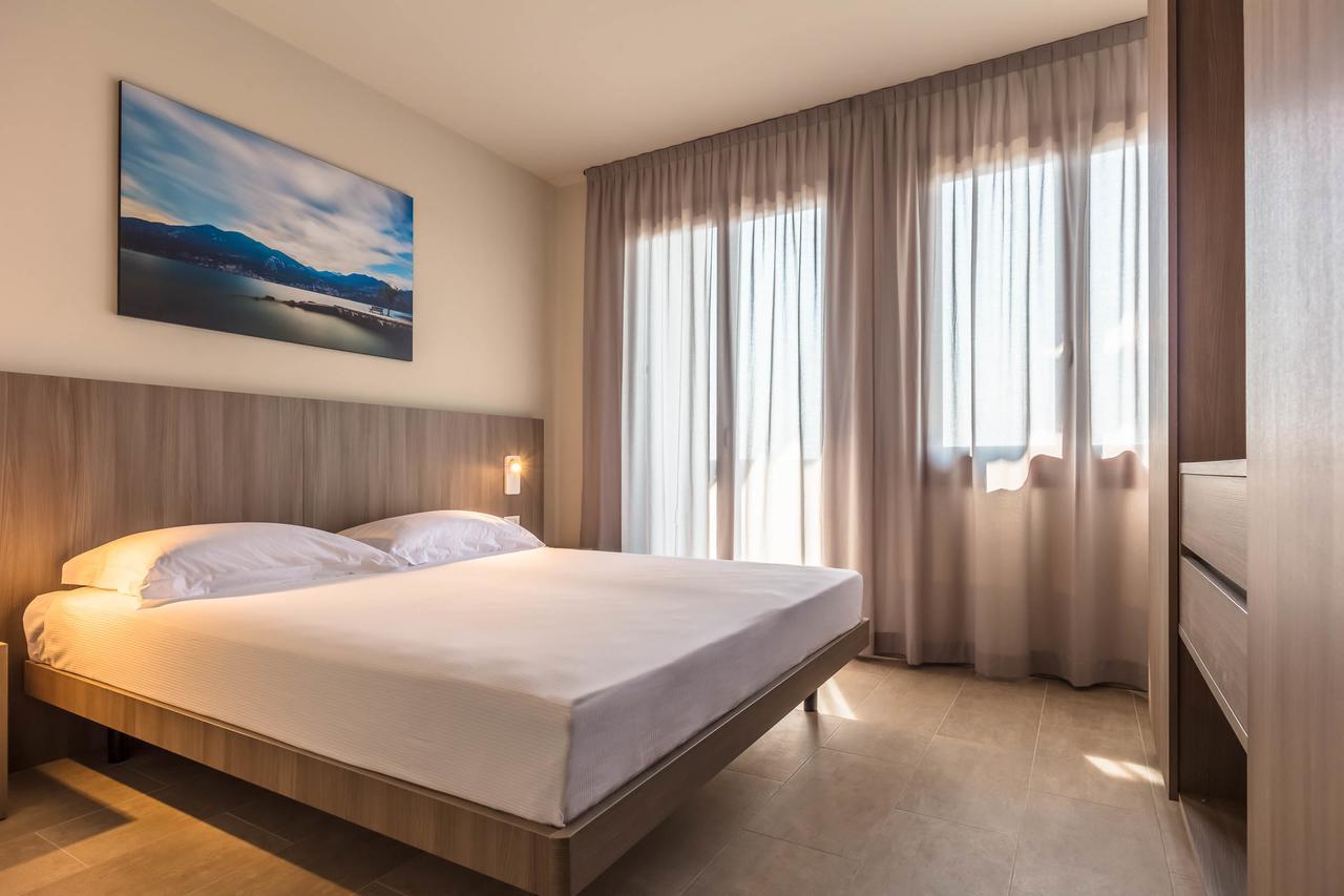 Le Torri Del Garda Familyspa Resort Тори дел Бенако Екстериор снимка