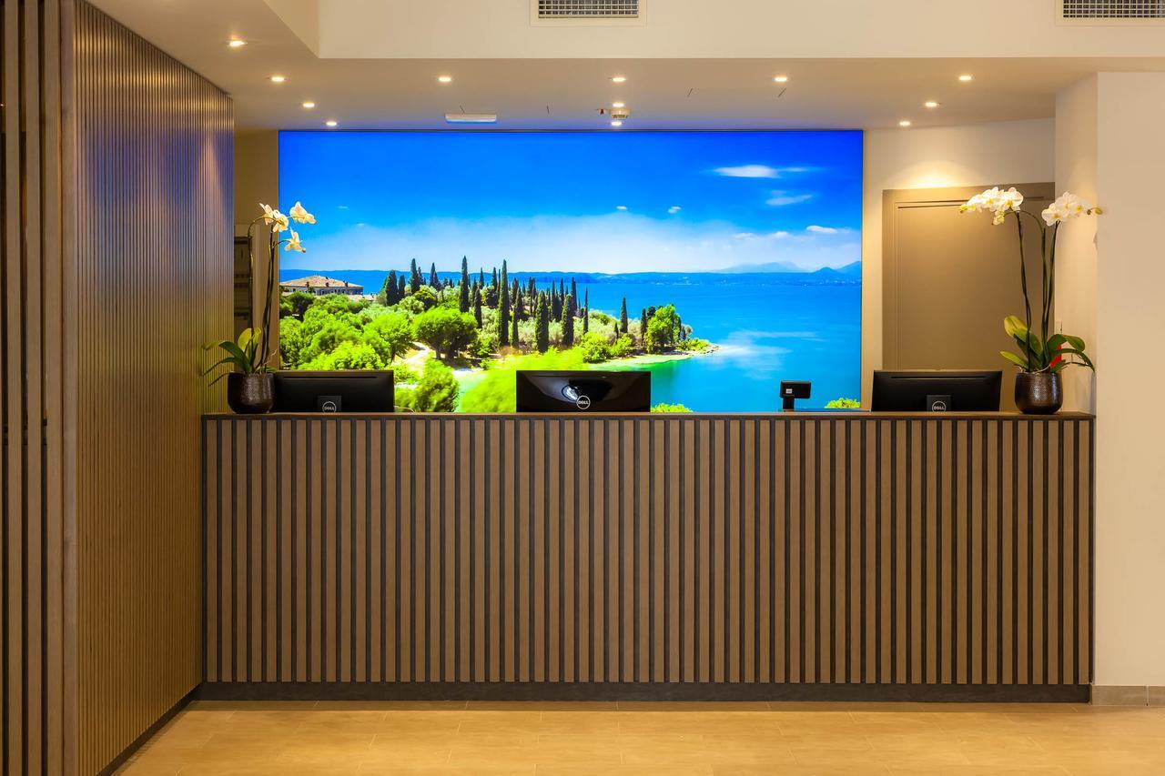 Le Torri Del Garda Familyspa Resort Тори дел Бенако Екстериор снимка